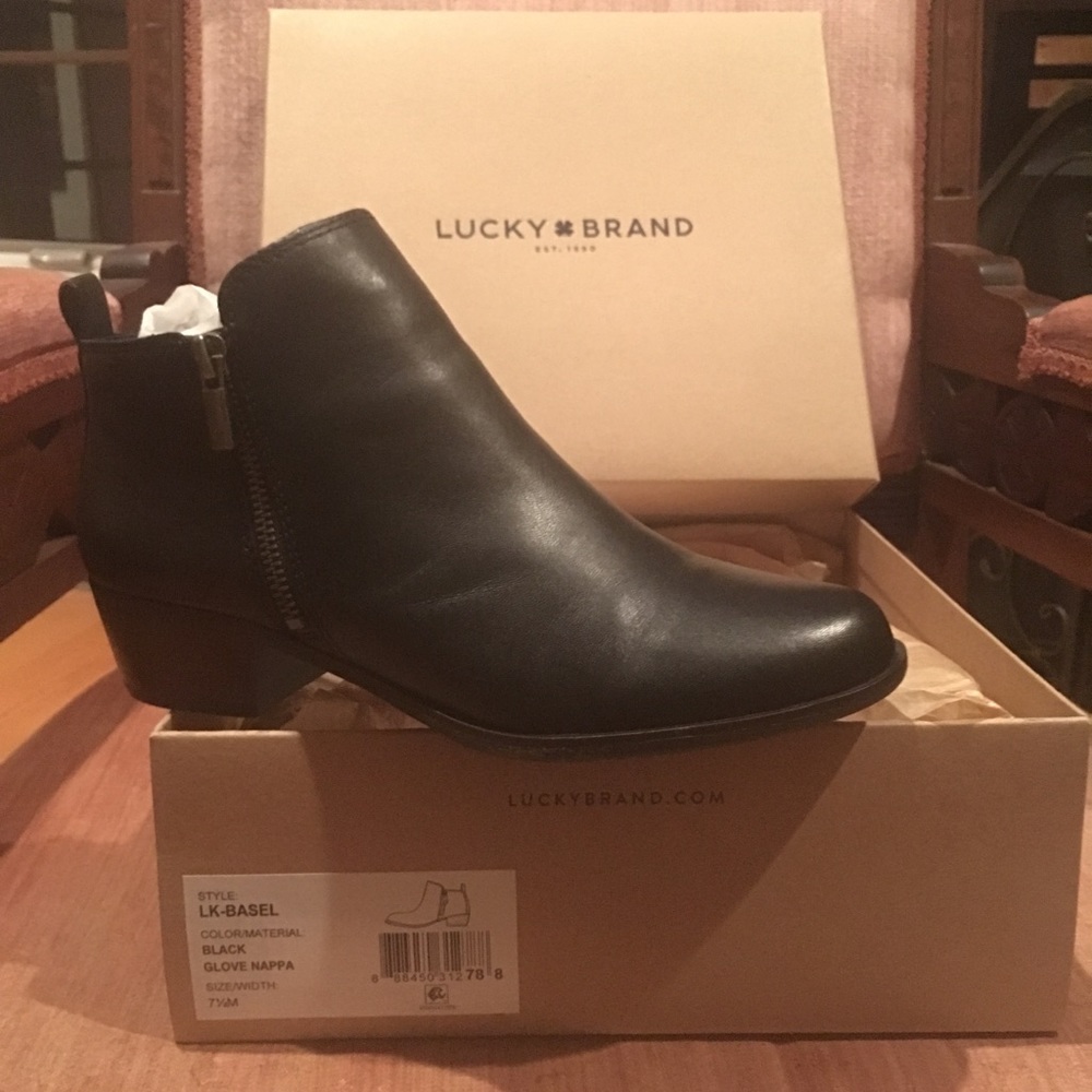 Lucky Brand Ankle Booties